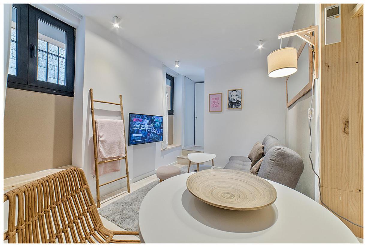Apartamentos Madrid Rio エクステリア 写真