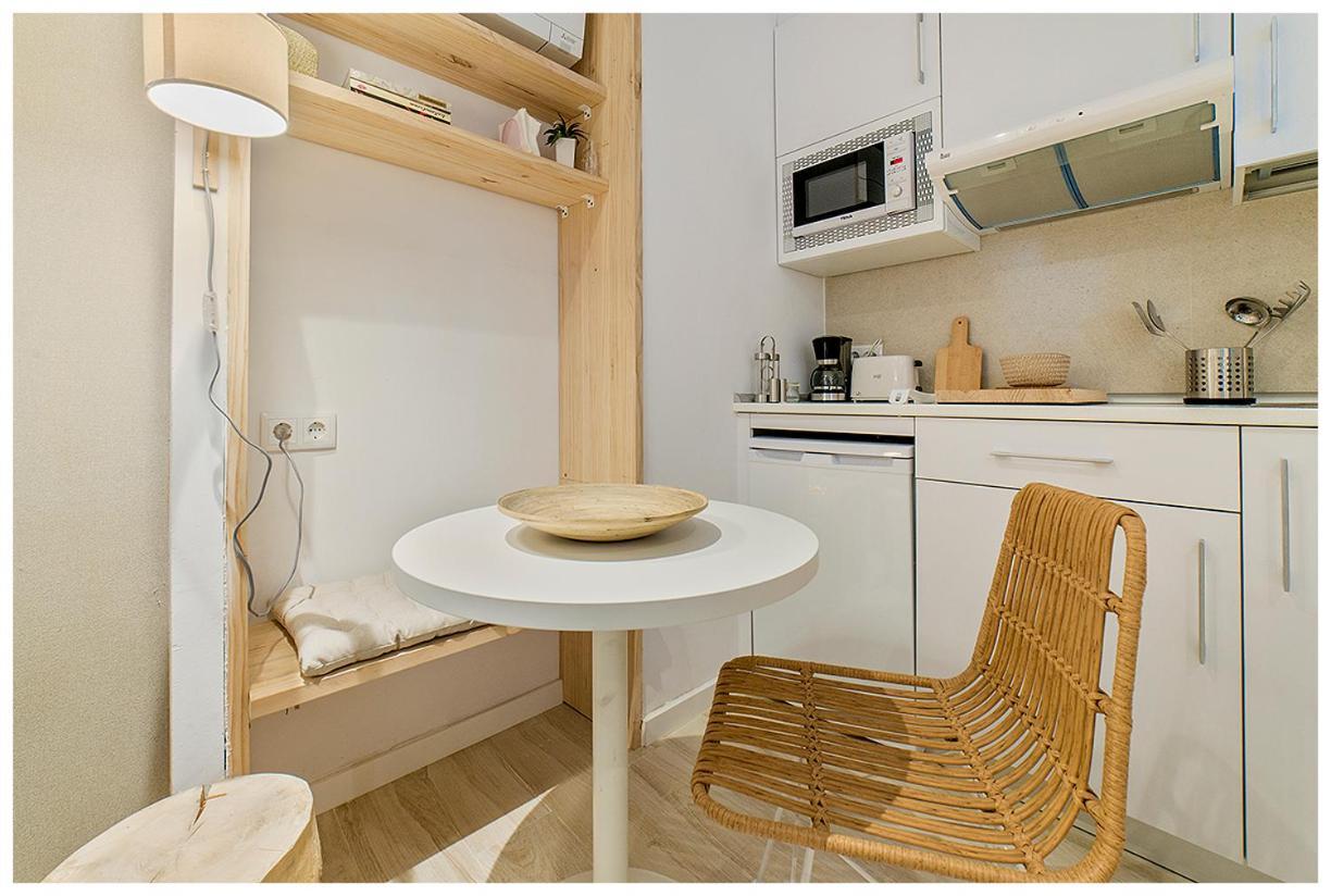 Apartamentos Madrid Rio エクステリア 写真