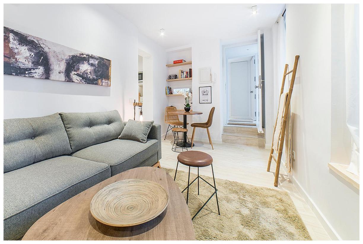Apartamentos Madrid Rio エクステリア 写真